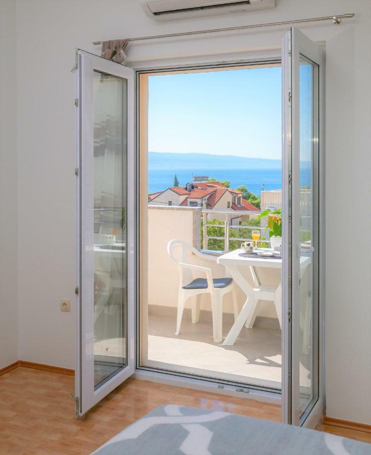 Fba Family Beach Apartments Omis Exterior photo